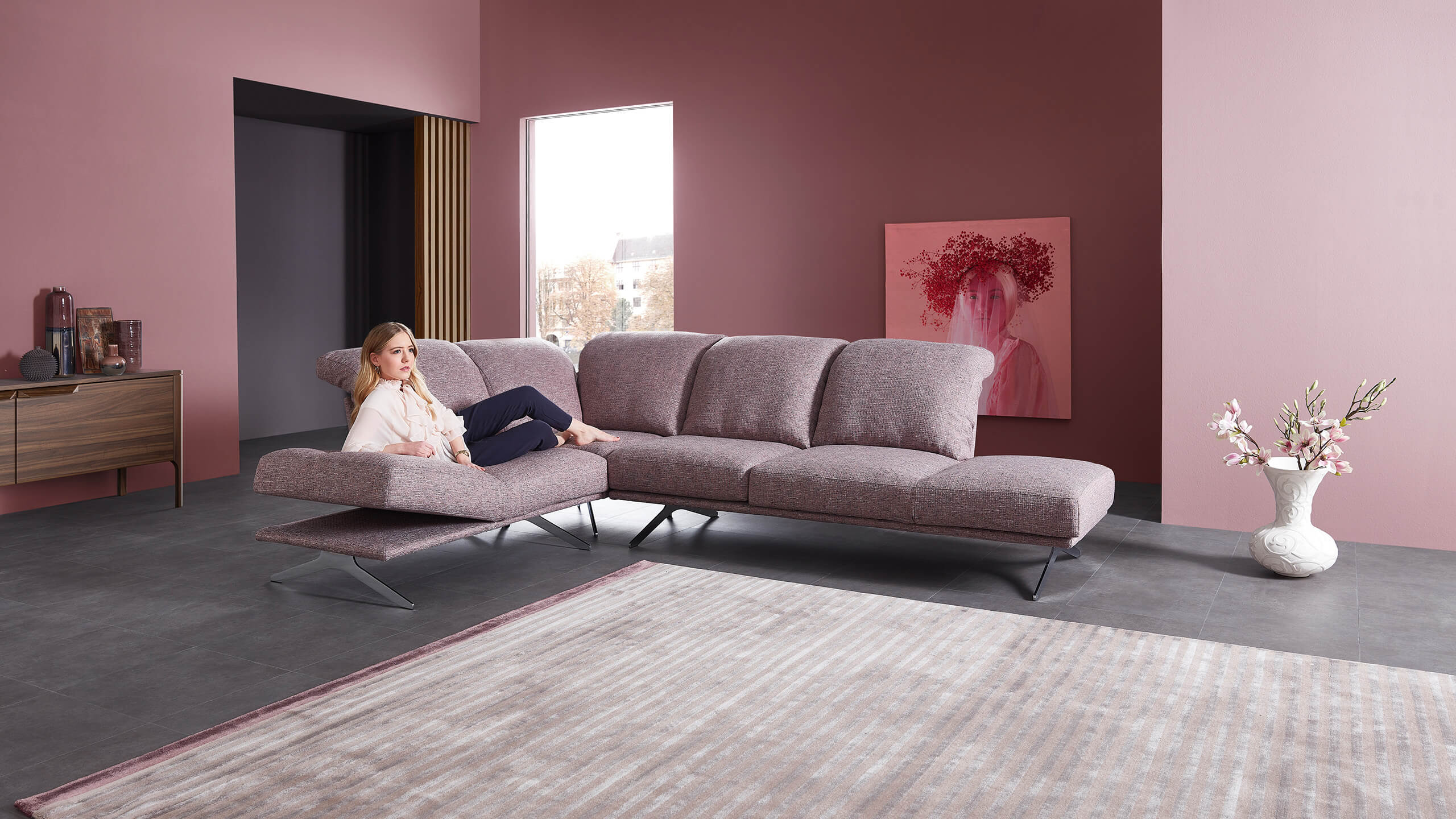 Cilia Ecksofa mit angewinkelter Armlehne